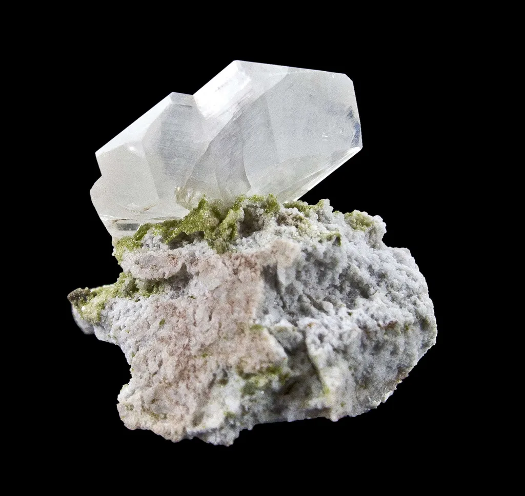 Cerussite on Matrix - image 4