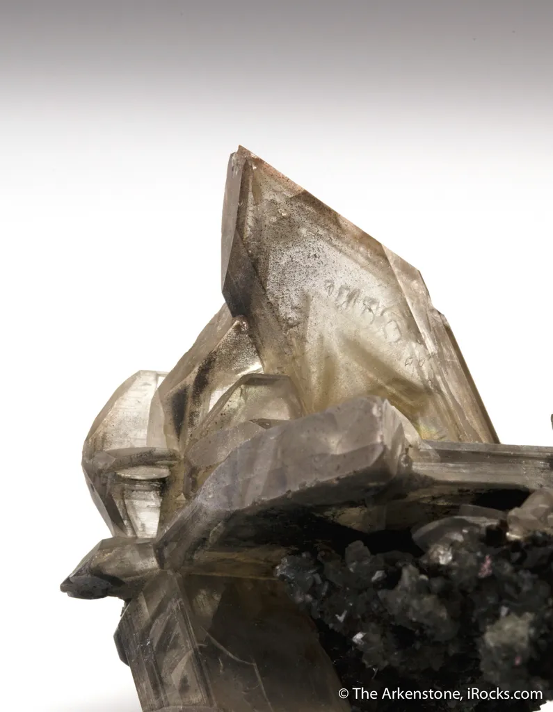 Cerussite on Smithsonite - image 7