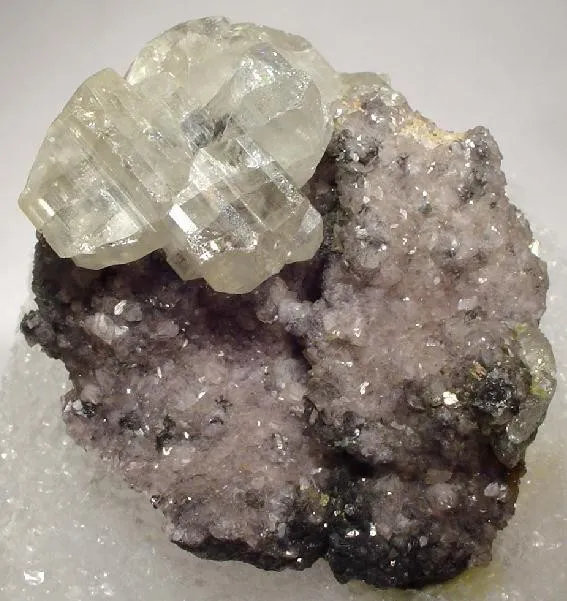 Cerussite, Smithsonite (Var: Cuprian Smithsonite) image