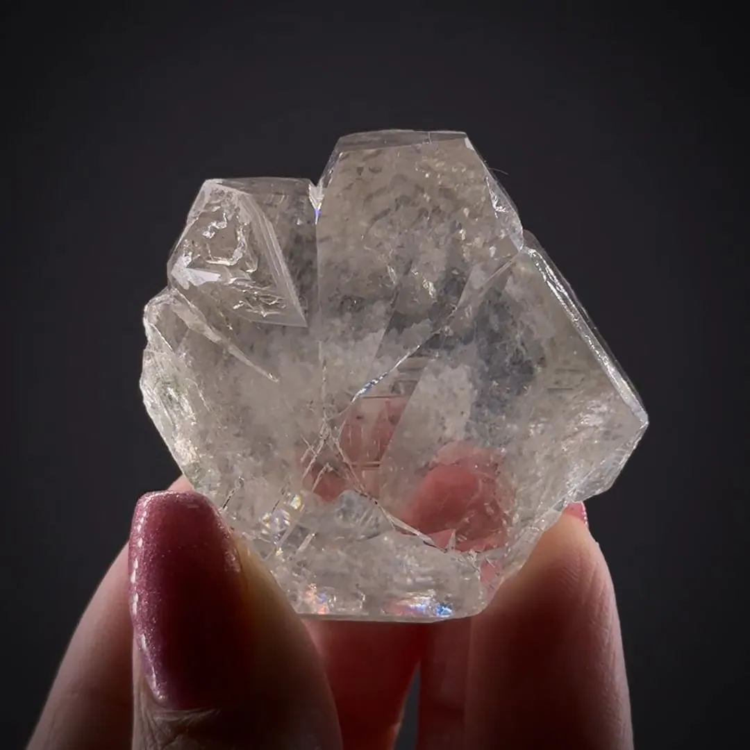 Cerussite (twinned) - image 2