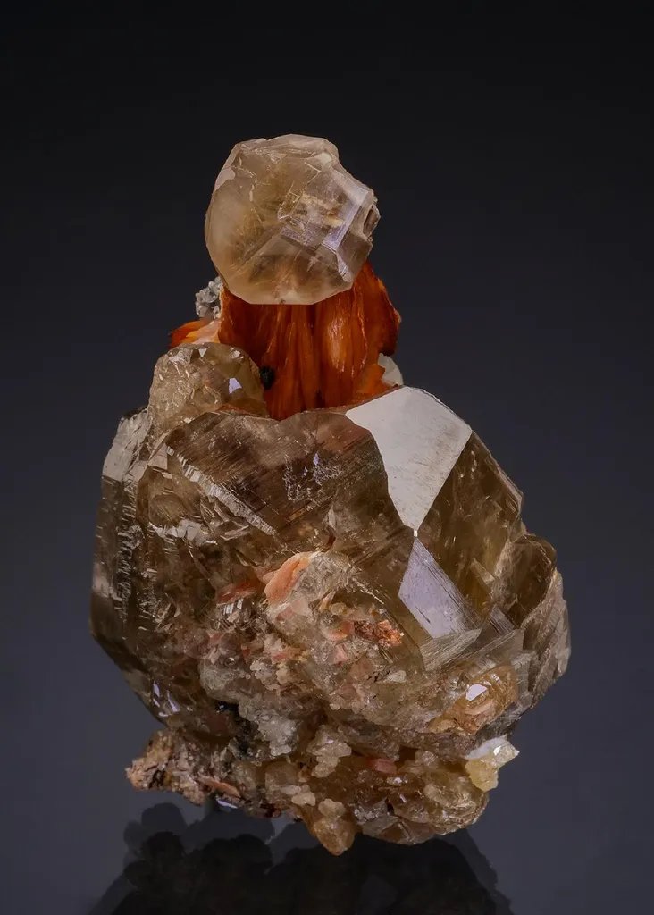 Cerussite with Baryte image