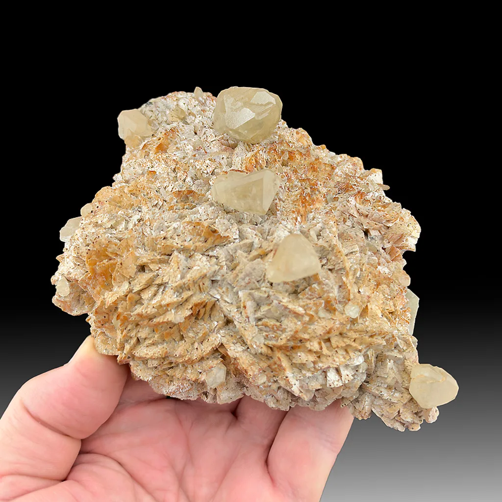 Cerussite with Dolomite image