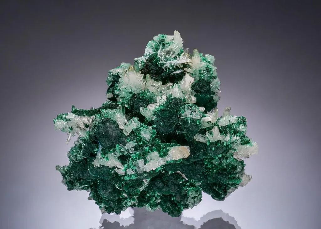 Cerussite with Malachite image