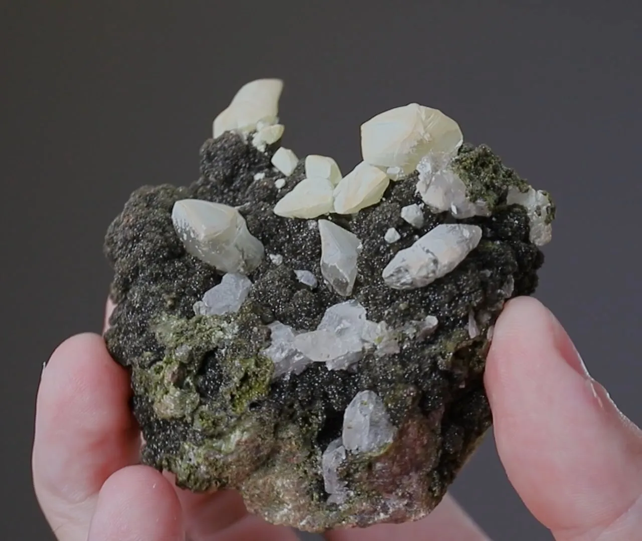 Cerussite with Mottramite - image 2