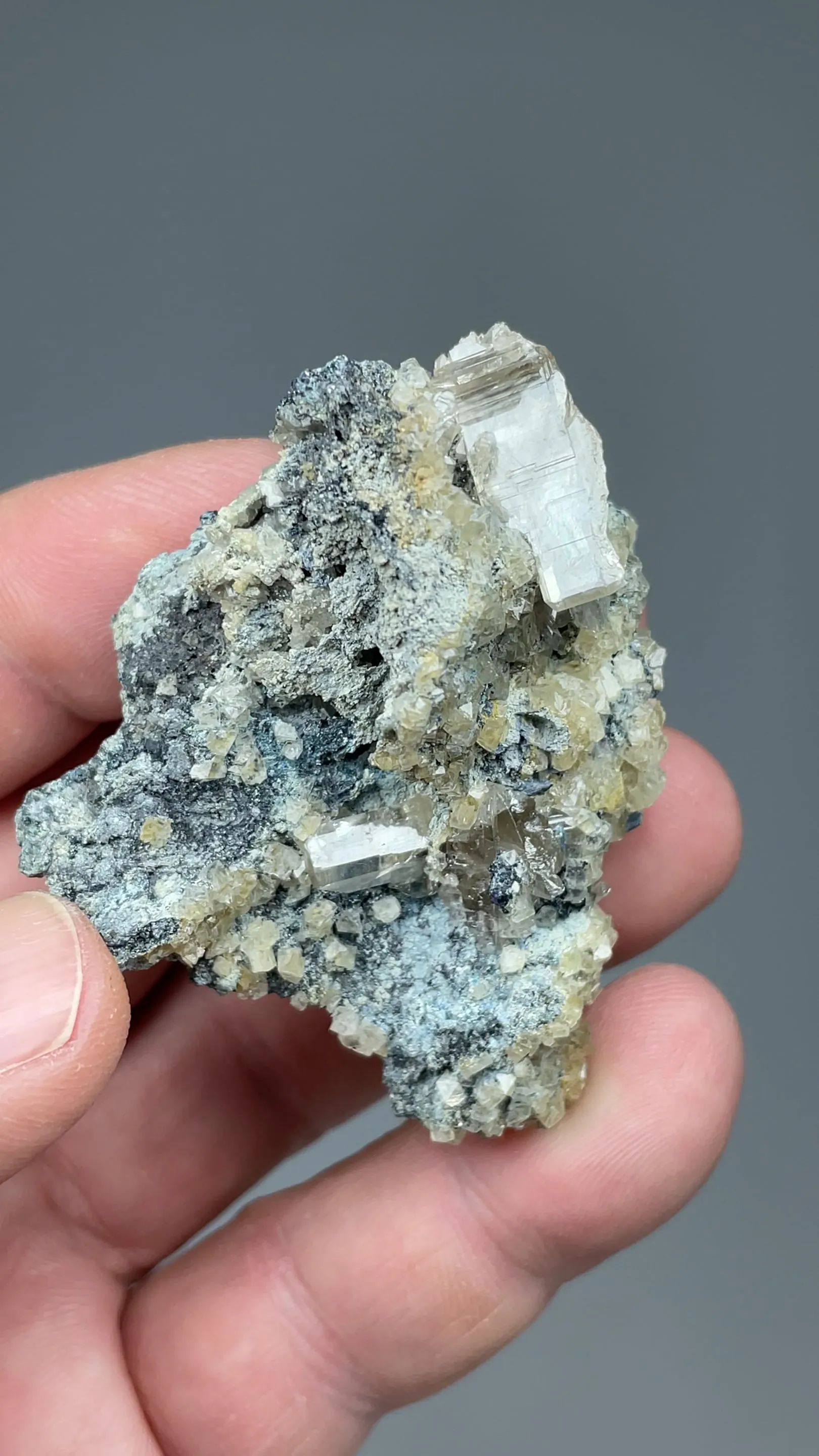 Cerussite with Smithsonite, Quartz - image 2