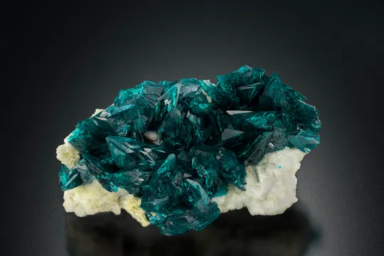Veszelyite