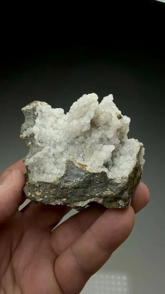 Chabazite - image 2