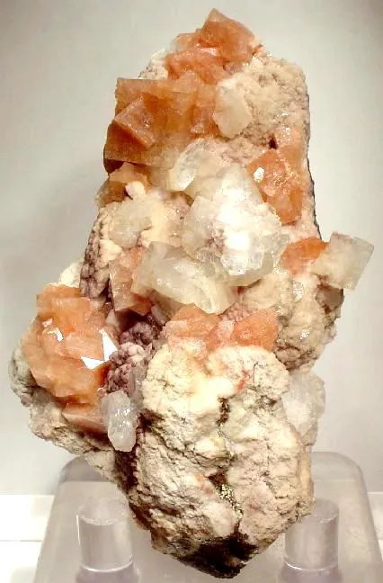 Chabazite, Heulandite - image 1