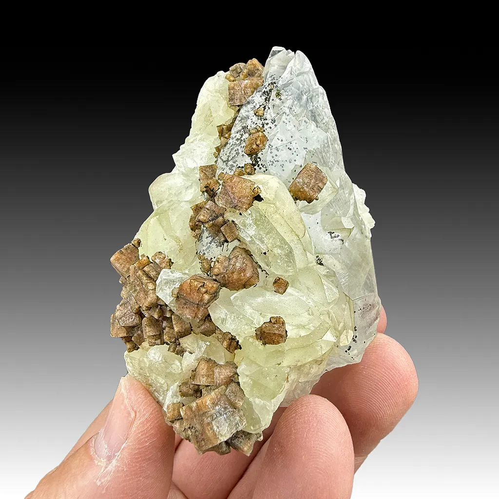 Chabazite on Calcite with Datolite image