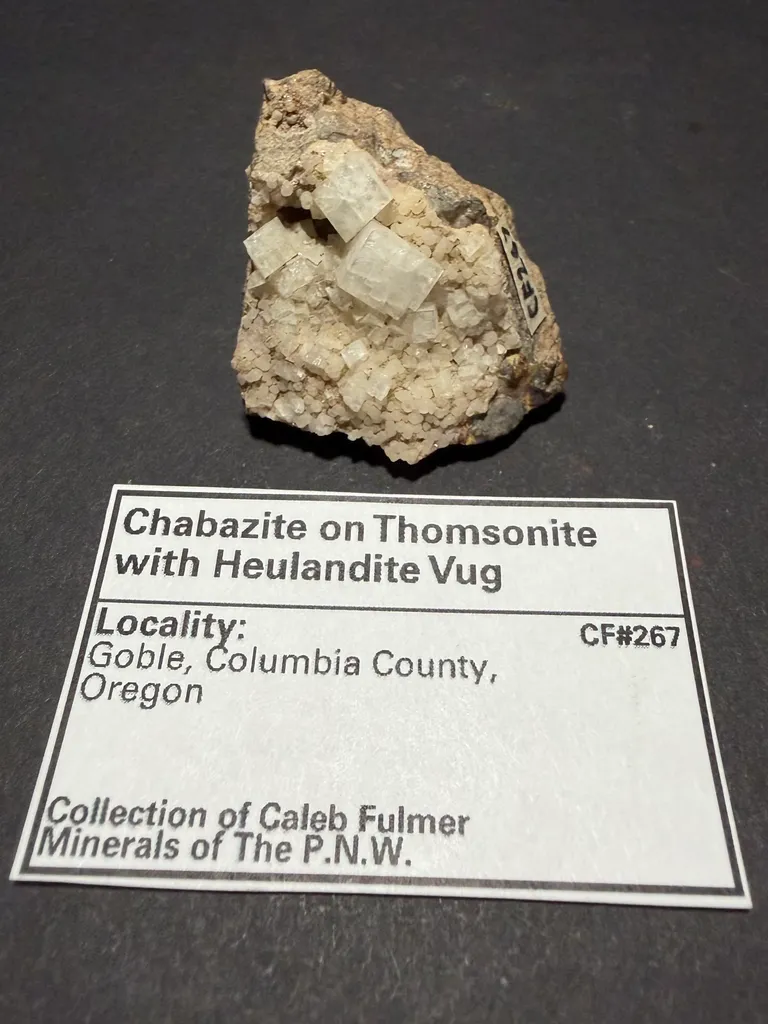 CHABAZITE ON THOMSONITE - image 4