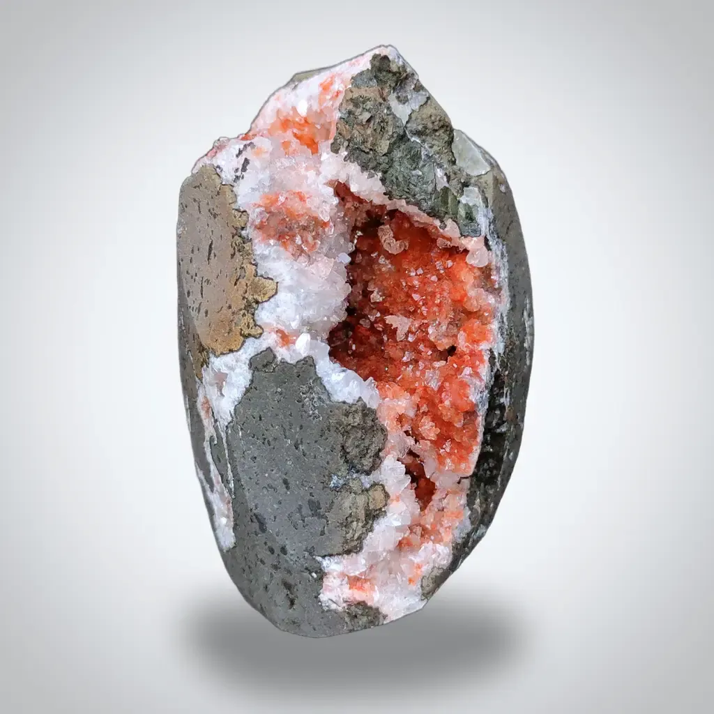 Chabazite with Heulandite image