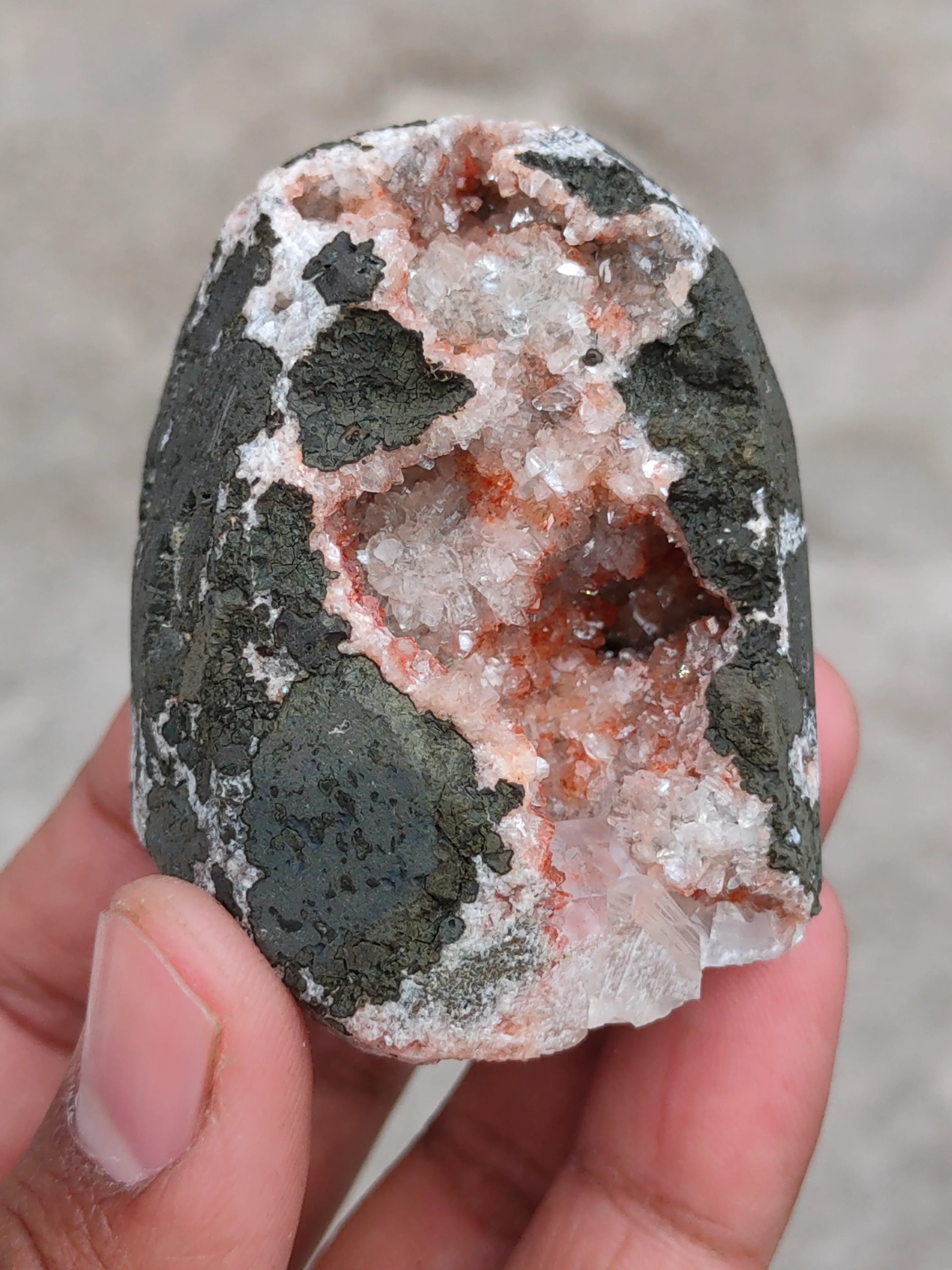 Chabazite with Heulandite - image 2