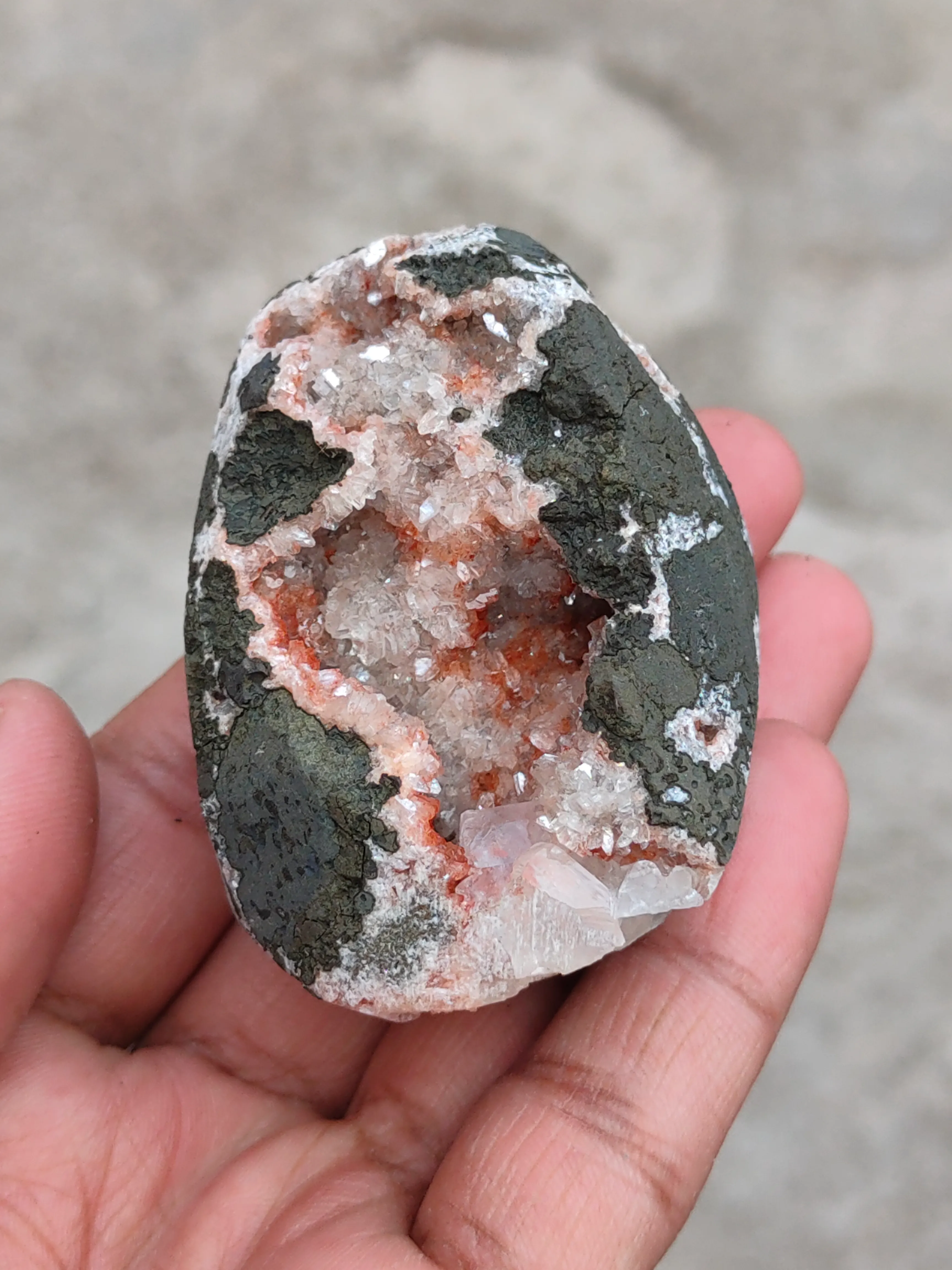 Chabazite with Heulandite - image 3