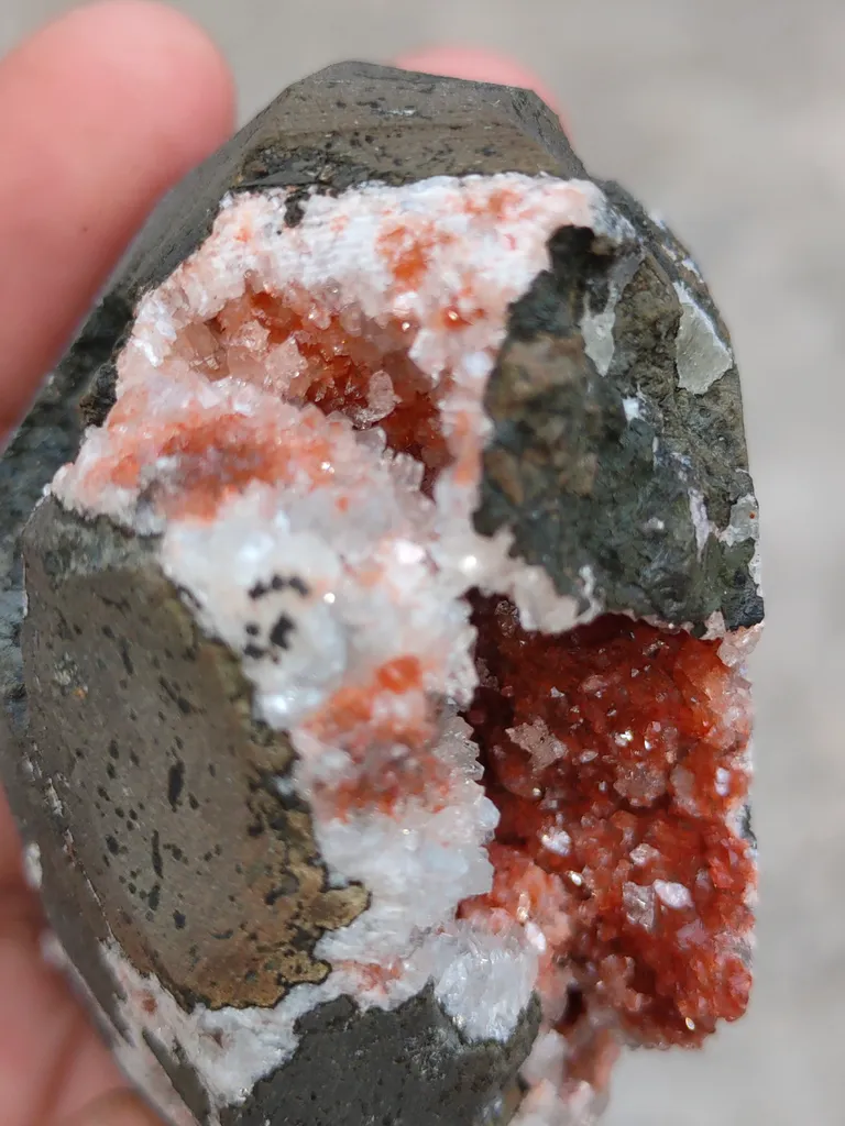 Chabazite with Heulandite - image 5