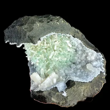 Chalcedony from Maharashtra, India