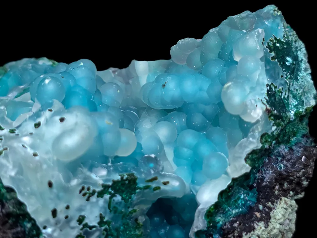 Chalcedony on chrysocolla from Arizona - image 4