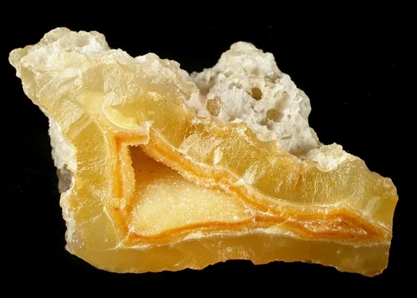 Chalcedony (Var: Agate) image
