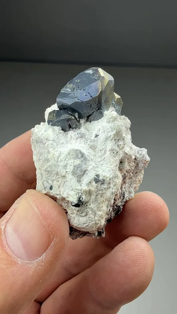 Chalcocite on Pyrite - image 2