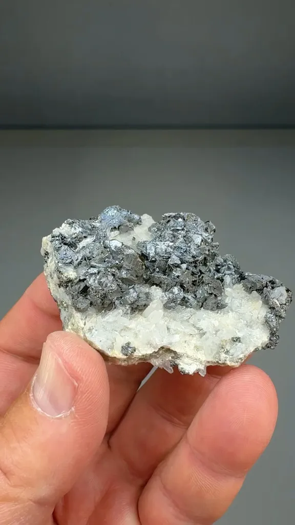 Chalcocite with Quartz image