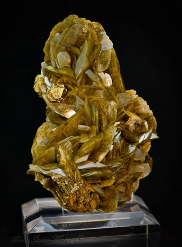 Chalcopyrite image