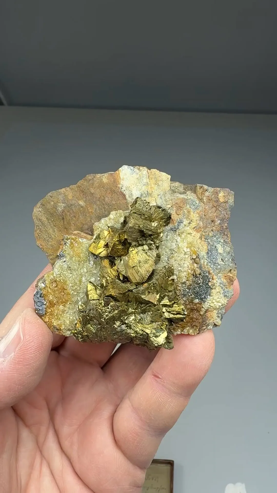 Chalcopyrite - image 2