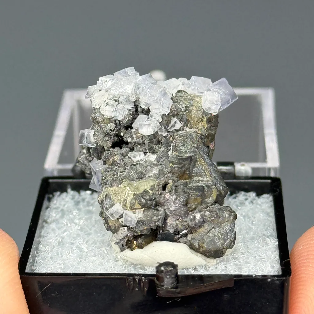Chalcopyrite image