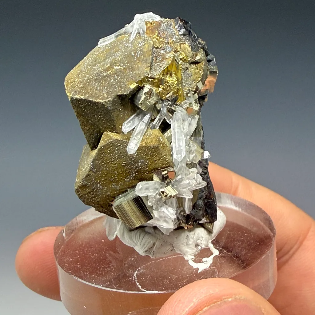 Chalcopyrite - image 2