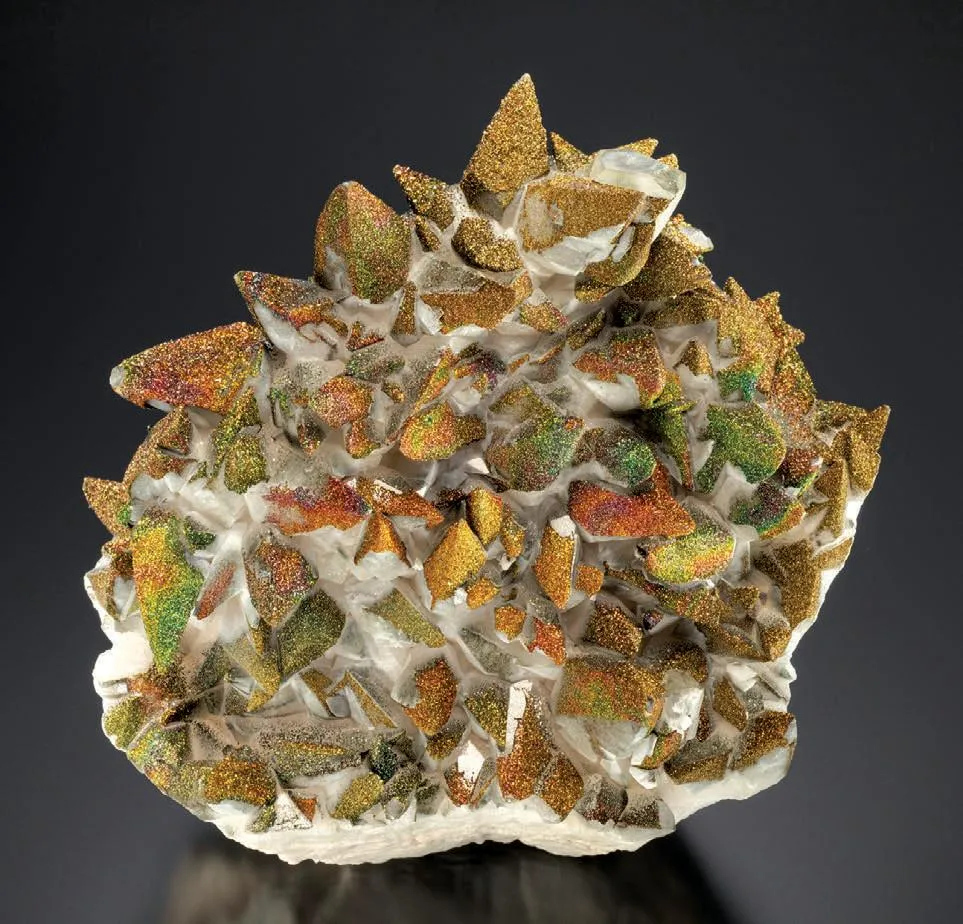 Chalcopyrite, Calcite - image 1