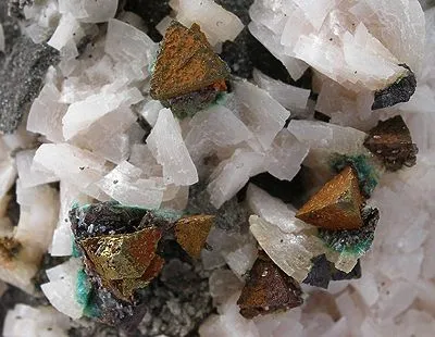 Chalcopyrite, Dolomite, Calcite - image 2