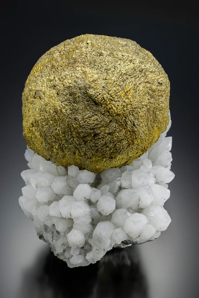 Chalcopyrite from Cavnic Mine, Cavnic, Maramureș County, Romania image