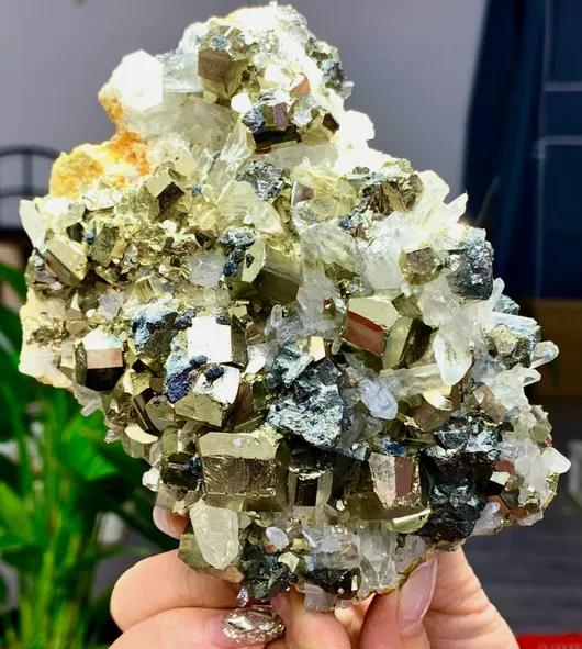 Chalcopyrite from Peru - image 4