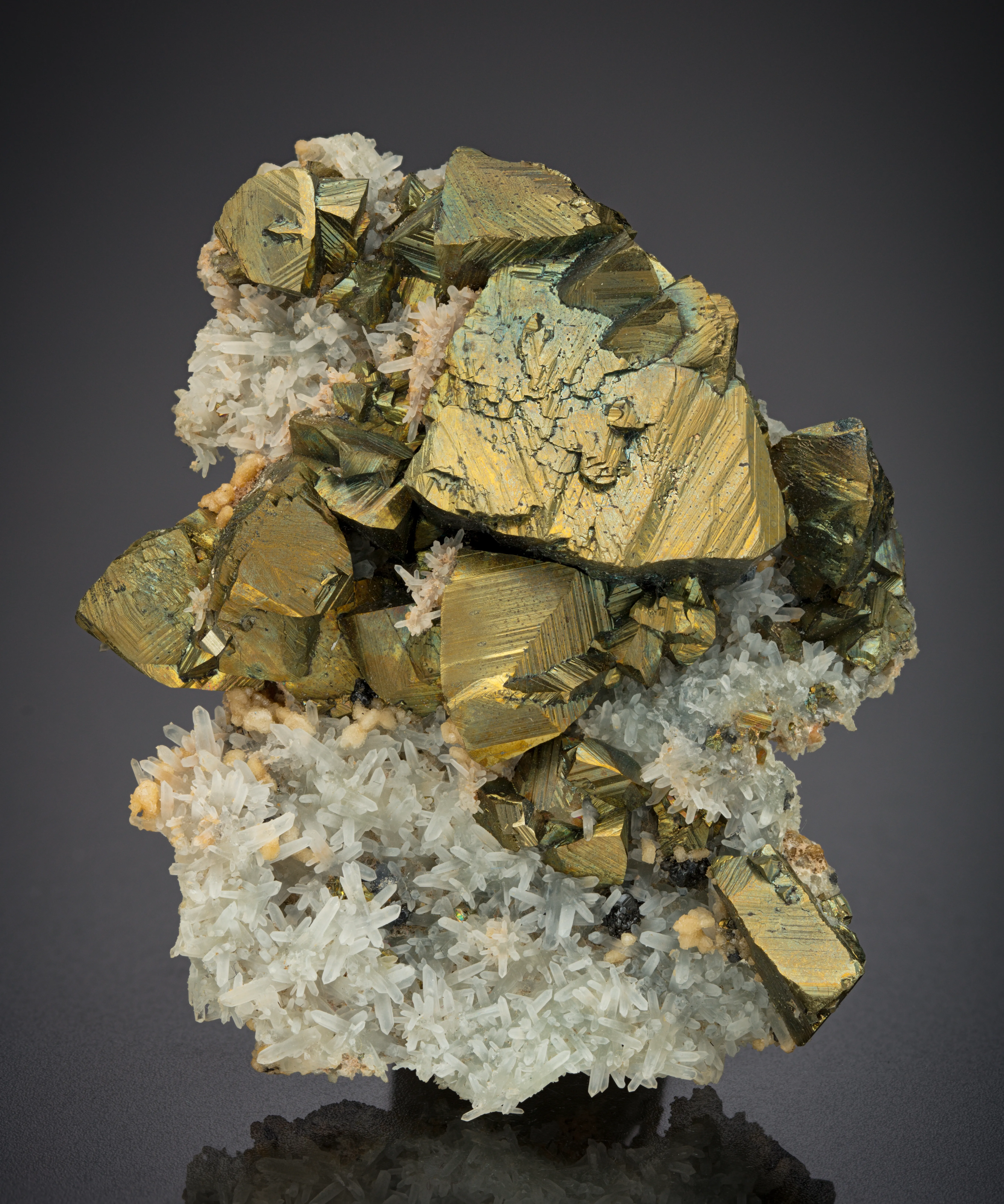 Chalcopyrite from Slovakia, Banská Bystrica Region, Banská Štiavnica - image 1