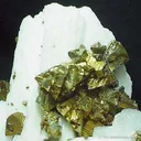 Chalcopyrite on Barite - image 3