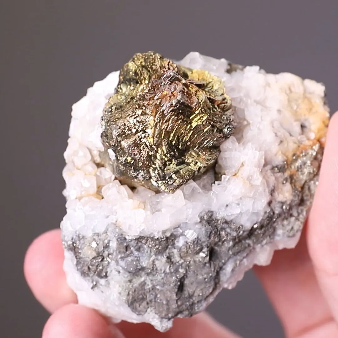 Chalcopyrite on Calcite - image 2