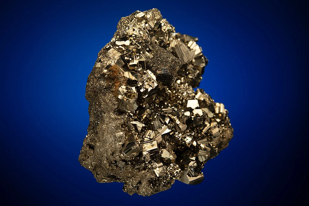 Chalcopyrite on Pyrite - image 3