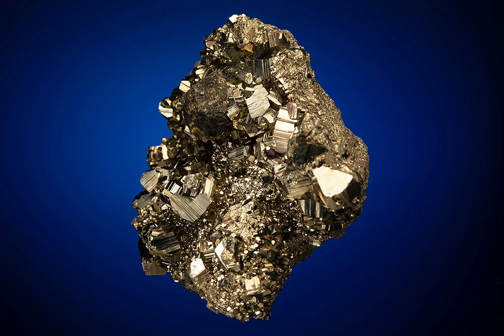 Chalcopyrite on Pyrite - image 5
