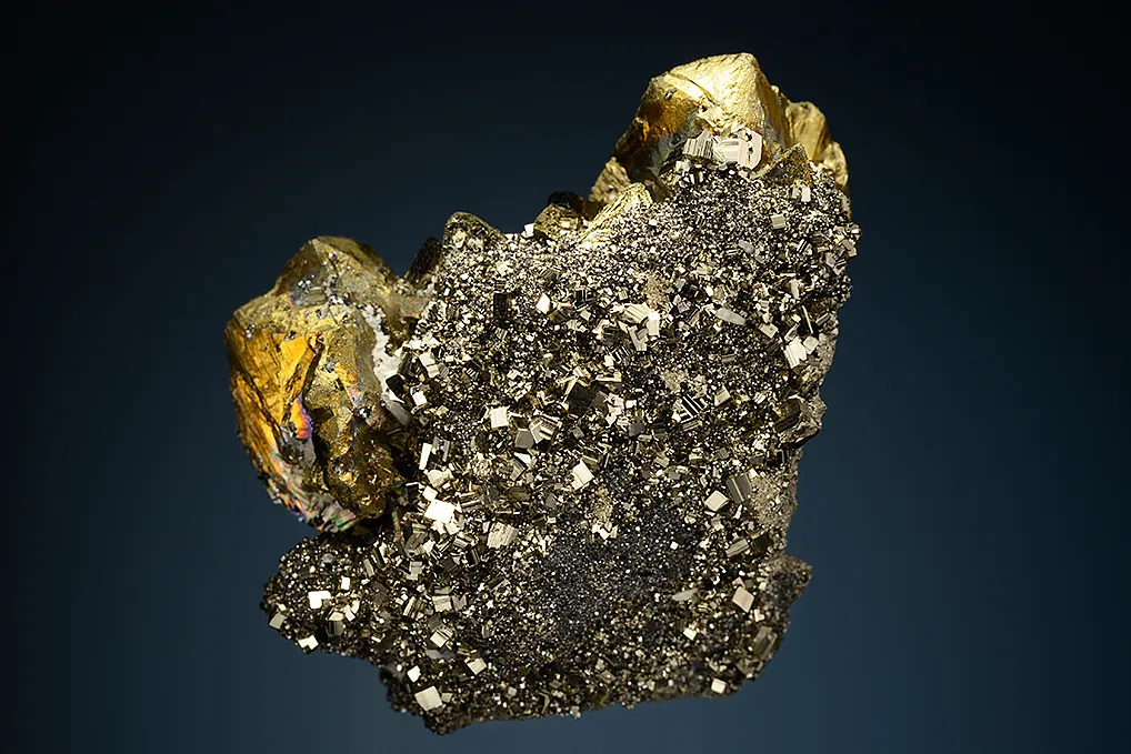 Chalcopyrite on Pyrite - image 2