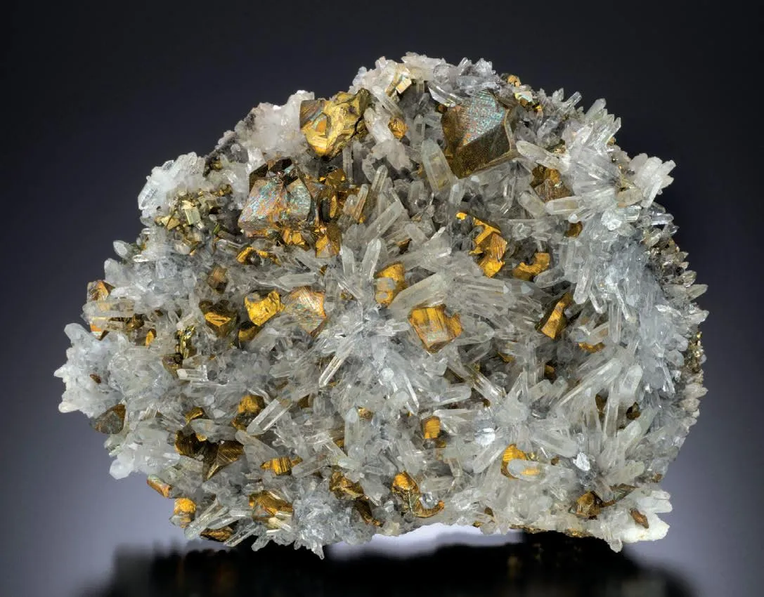 Chalcopyrite on Quartz - image 1
