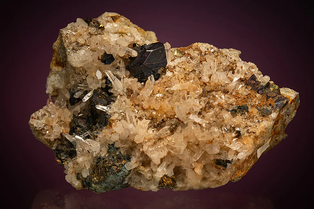 Chalcopyrite on Quartz image