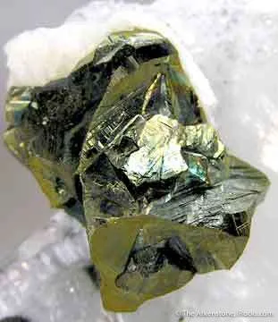Chalcopyrite on Quartz - image 2