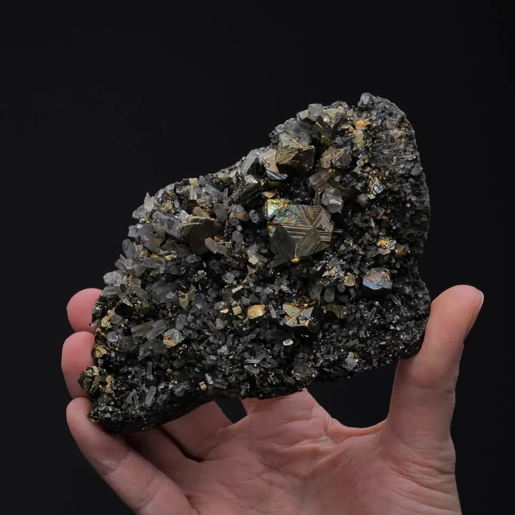 Chalcopyrite on Quartz with Sphalerite and Pyrite - image 2