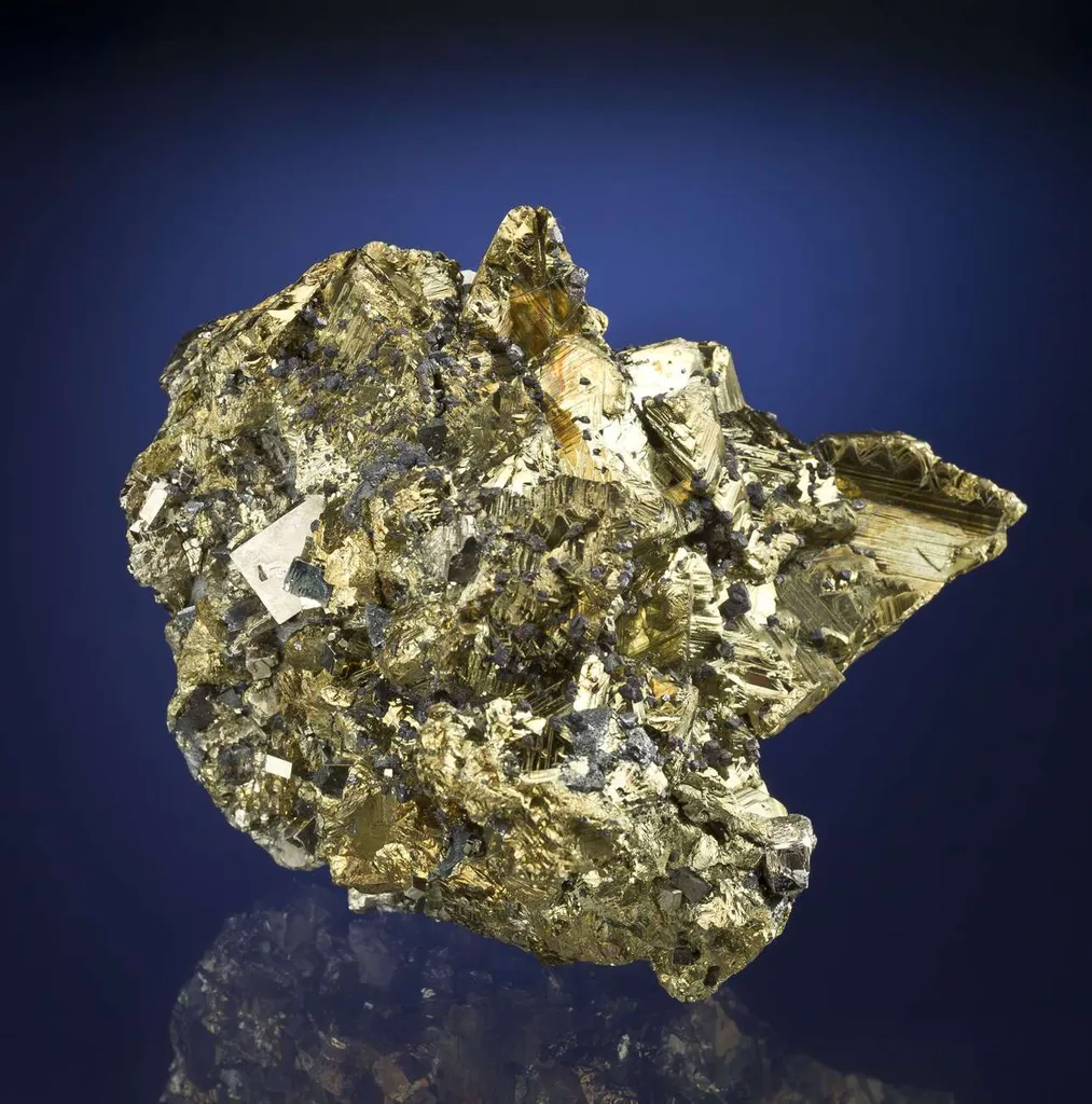 Chalcopyrite, Pyrite & Tetrahedrite - image 3