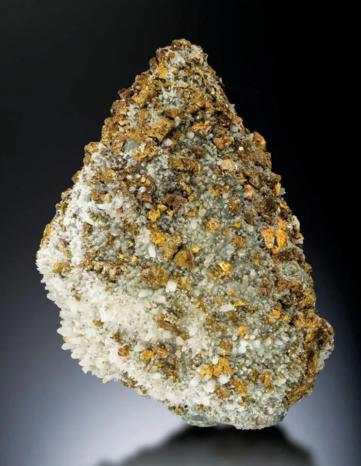Chalcopyrite, Quartz image