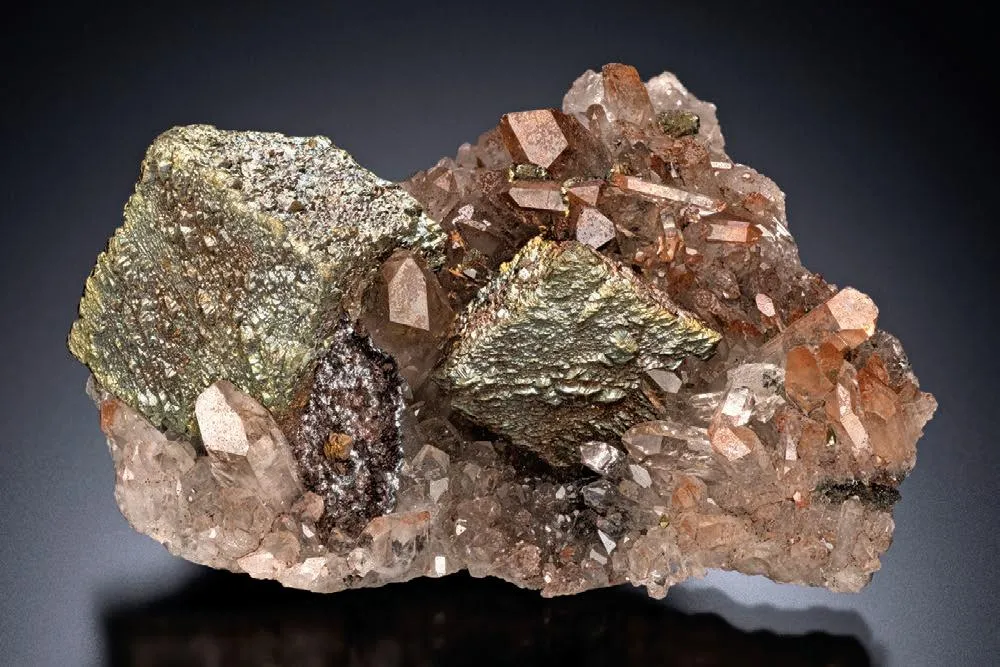 Chalcopyrite, Quartz image