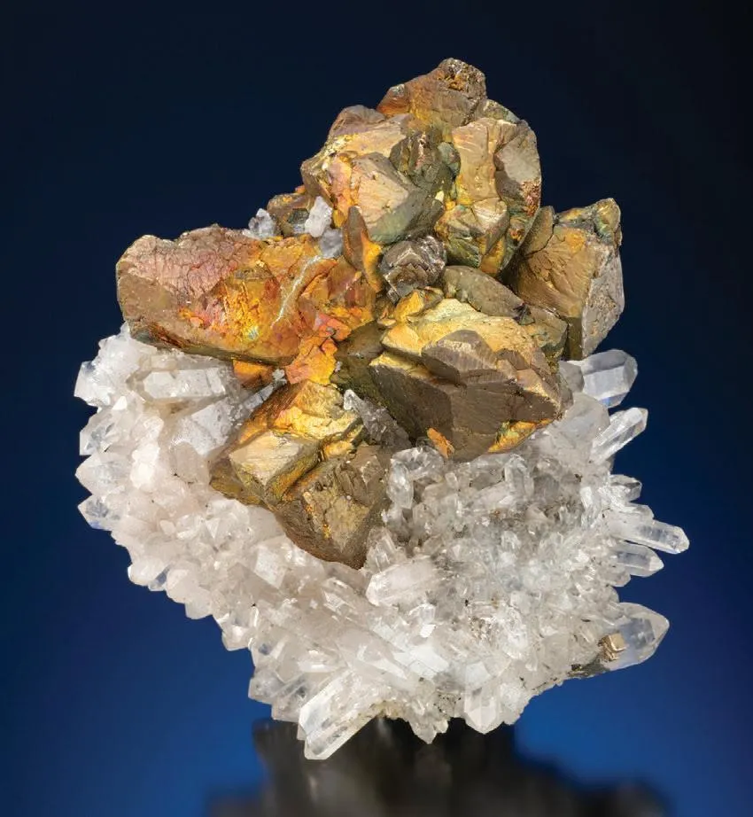 Chalcopyrite, Quartz - image 1