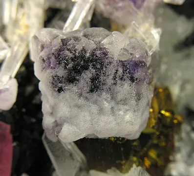Chalcopyrite, Rhodochrosite, Pyrite, Sphalerite, Quartz, Kutnohorite, Dickite - image 4