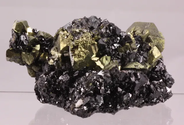 Chalcopyrite, Sphalerite - image 2