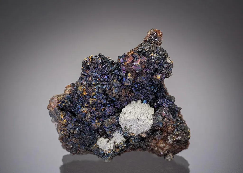 Chalcopyrite with Barite and Sphalerite image