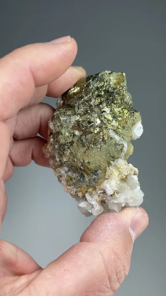 Chalcopyrite with Calcite - image 2