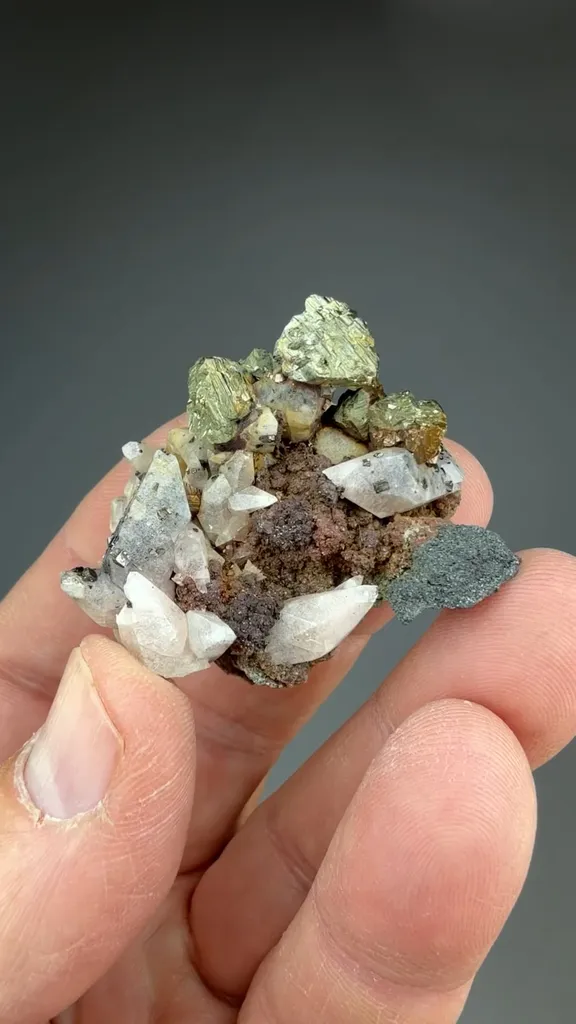 Chalcopyrite with Calcite, Hematite - image 3